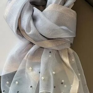 Дамски луксозен шал- сив цвят с черни и бели перли